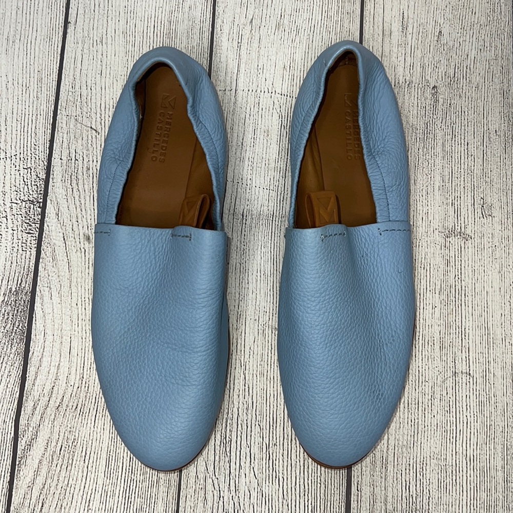 🔹 Mercedes Castillo Clelia Slip On Loafer